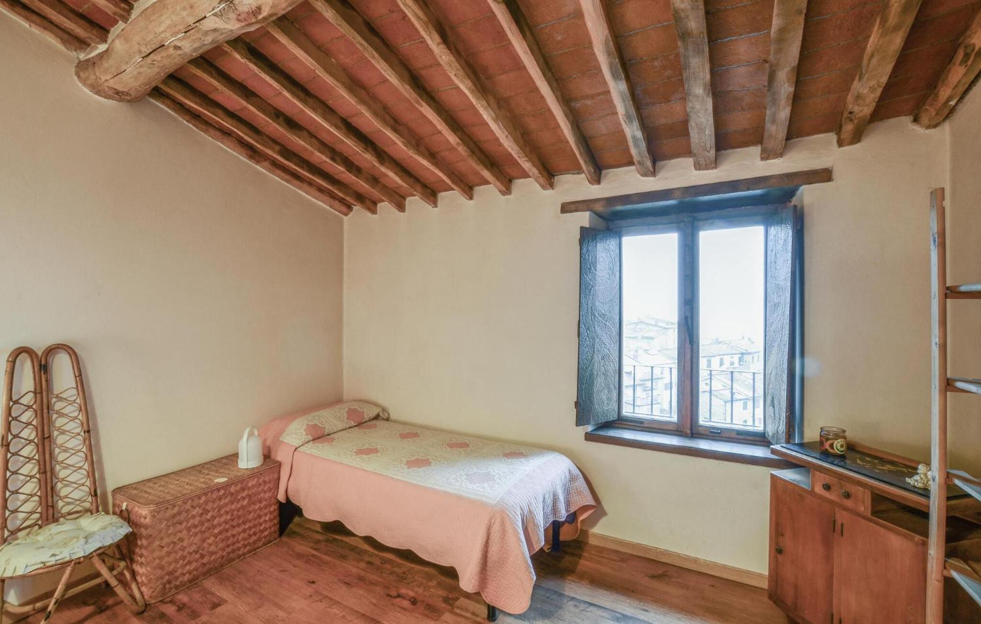2 Bedroom Pet Friendly In