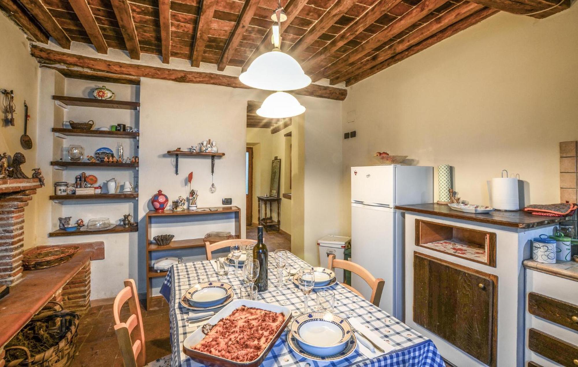 Holiday home 2 Bedroom Pet Friendly In Borgo a Mozzano