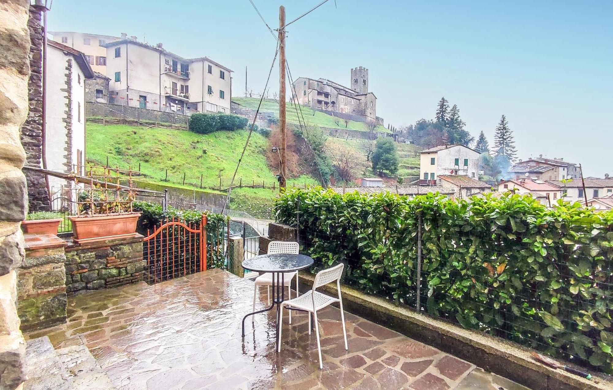 Holiday home 2 Bedroom Pet Friendly In *